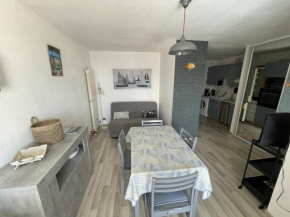 Superbe appart. avec piscine à Cap d'Agde - FR-1-723-18